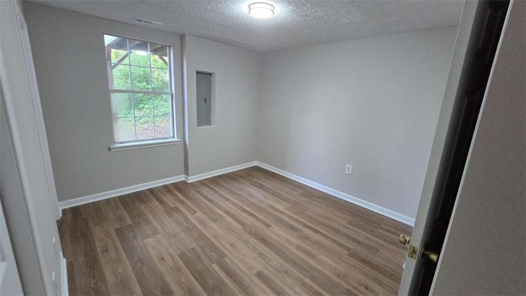 1 bedroom, 1 bathroom, 750 sq ft single family residence for rent at 3025 Mangum Drive B, Cumming, GA 30041 for $1,500 a month — photo 10