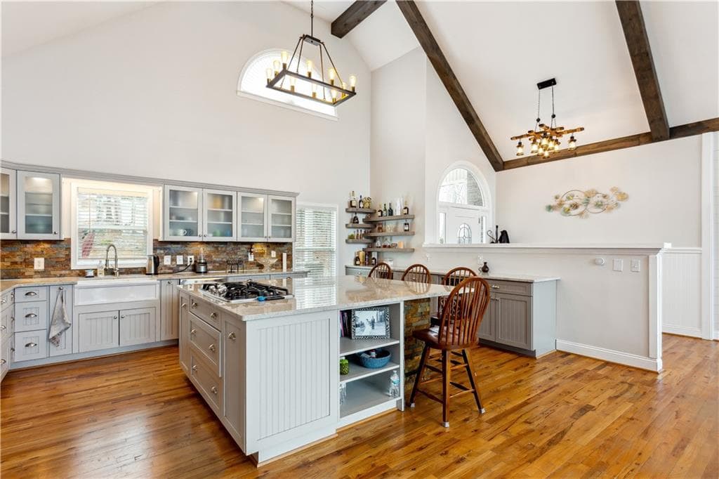 5 bedroom, 3 bathroom, 5,675 sq ft single family residence for sale at 2600 Ramsey Road, Gainesville, GA 30501 — photo 6