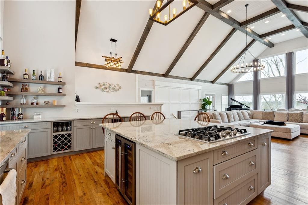 5 bedroom, 3 bathroom, 5,675 sq ft single family residence for sale at 2600 Ramsey Road, Gainesville, GA 30501 — photo 7