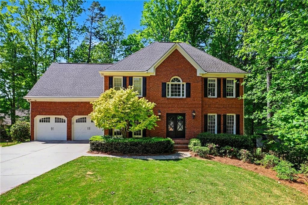 5 bedroom, 4 bathroom, 3,998 sq ft single family residence for sale at 5702 Fallsbrook Lane, Acworth, GA 30101