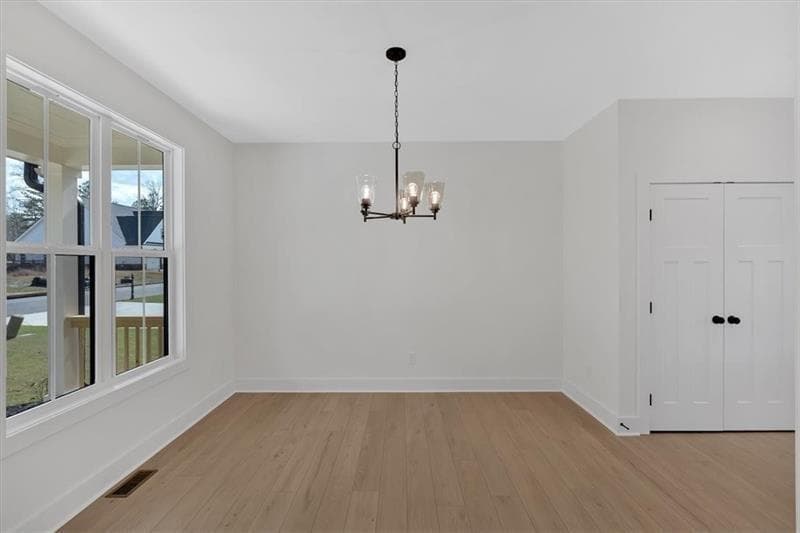 4 bedroom, 3 bathroom, 2,050 sq ft single family residence for sale at 29 Bridgestone Way, Cartersville, GA 30120 — photo 8