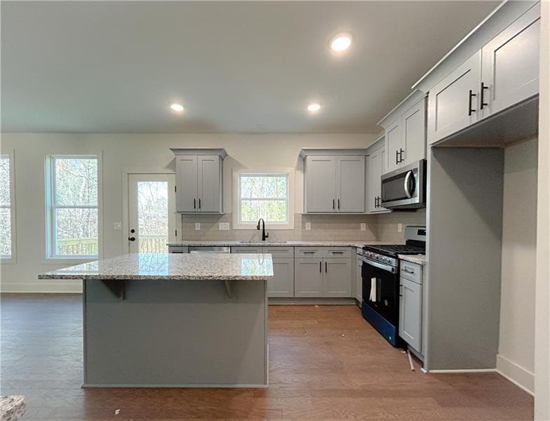 4 bedroom, 3 bathroom, 2,184 sq ft single family residence for sale at 27 Bridgestone Way, Cartersville, GA 30120 — photo 10