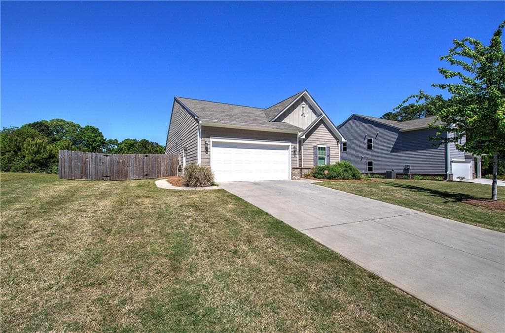 4 bedroom, 2 bathroom, 1,839 sq ft single family residence for sale at 102 Sorrento Drive, Cartersville, GA 30120 — photo 5