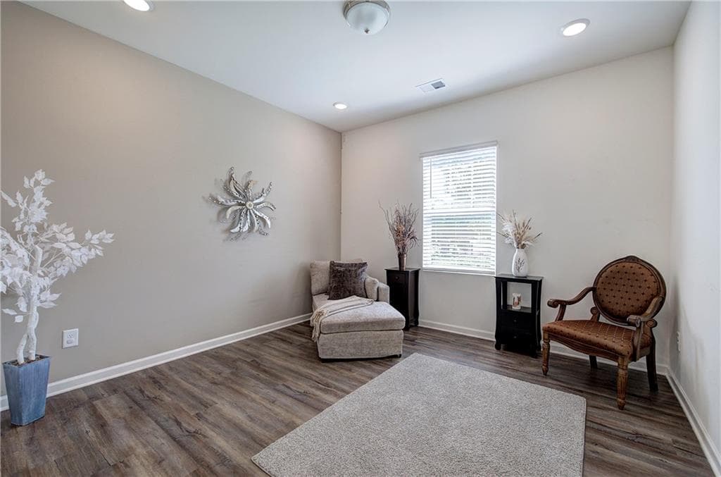 4 bedroom, 2 bathroom, 1,839 sq ft single family residence for sale at 102 Sorrento Drive, Cartersville, GA 30120 — photo 9