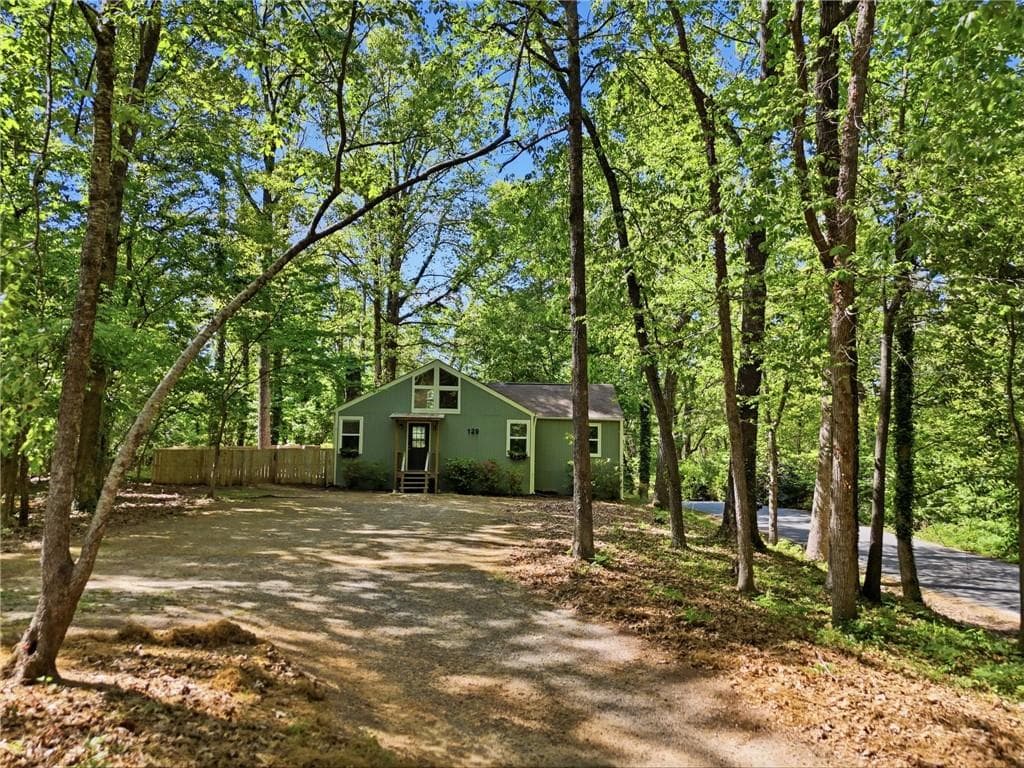 129 Cypress Street, Roswell, GA 30075 — most recent listing photo