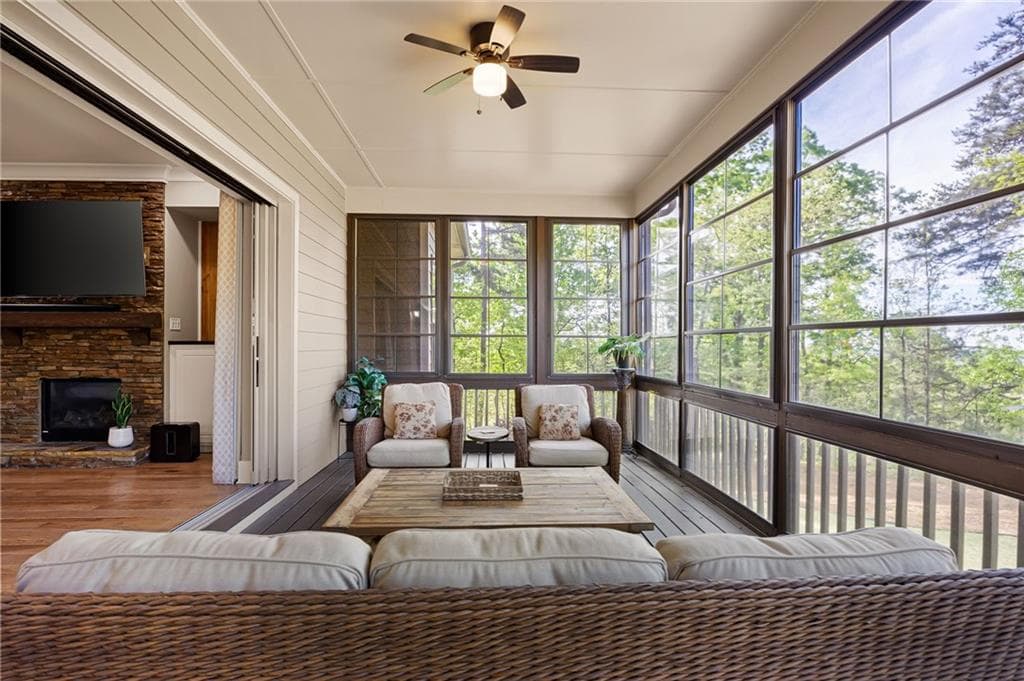 5 bedroom, 5 bathroom, 5,095 sq ft single family residence for sale at 203 Laurel Vista Drive, Canton, GA 30114 — photo 8