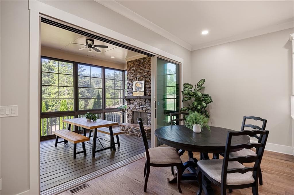5 bedroom, 5 bathroom, 5,095 sq ft single family residence for sale at 203 Laurel Vista Drive, Canton, GA 30114 — photo 7