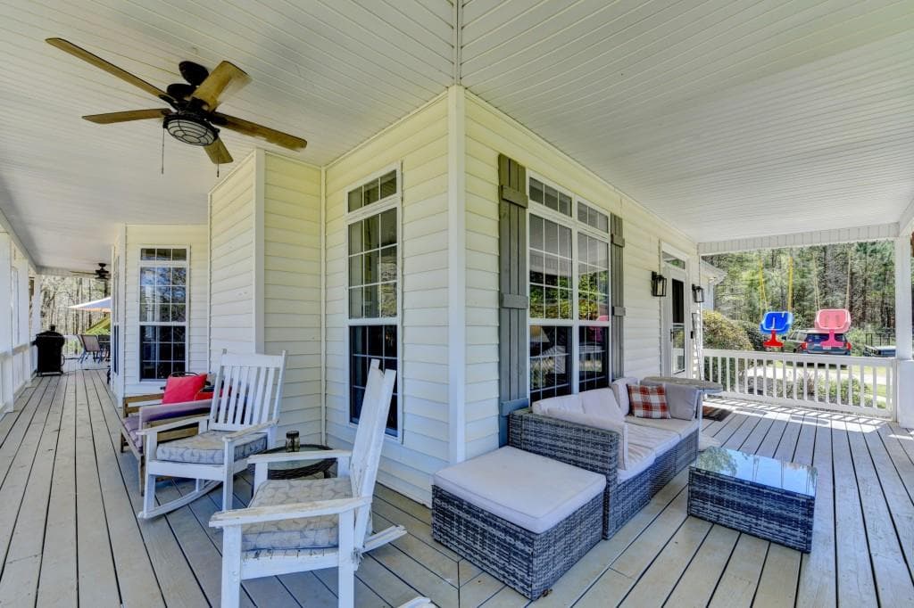 4 bedroom, 3 bathroom, 4,109 sq ft single family residence for sale at 1555 Lower River Road, Covington, GA 30016 — photo 6