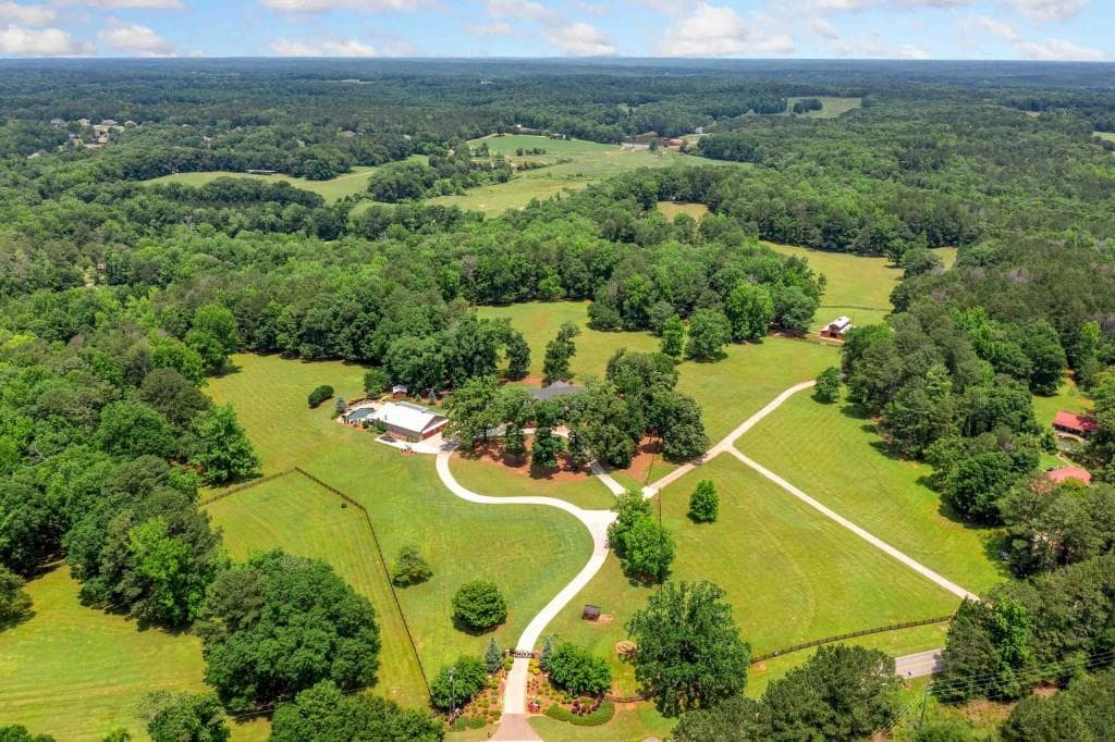 5 bedroom, 6 bathroom, 7,000 sq ft single family residence under contract at 2699 Turner Church Road, Mcdonough, GA 30252 — photo 2