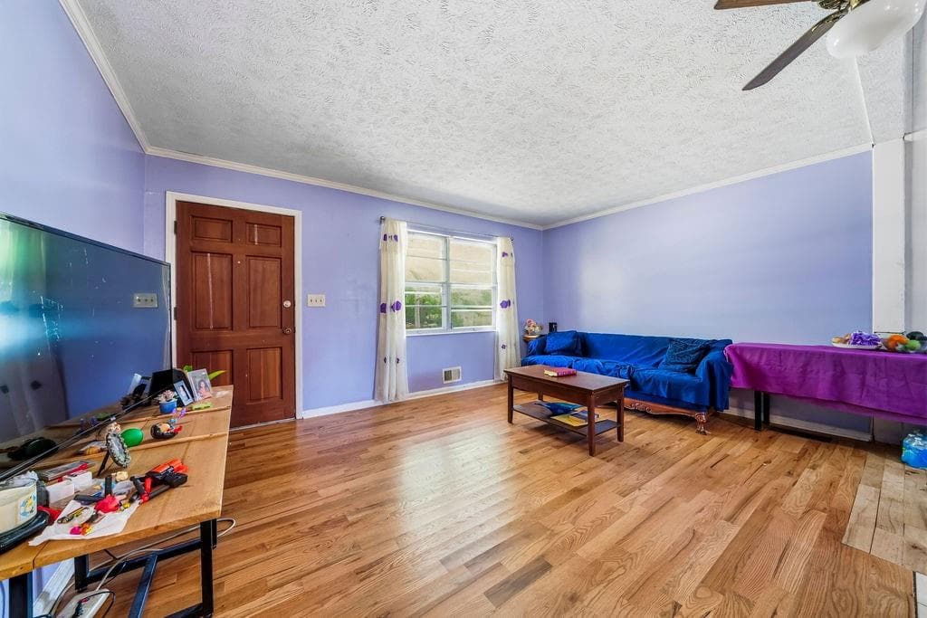 3 bedroom, 2 bathroom, 1,189 sq ft single family residence for sale at 1210 Topaz Lane, Villa Rica, GA 30180 — photo 9