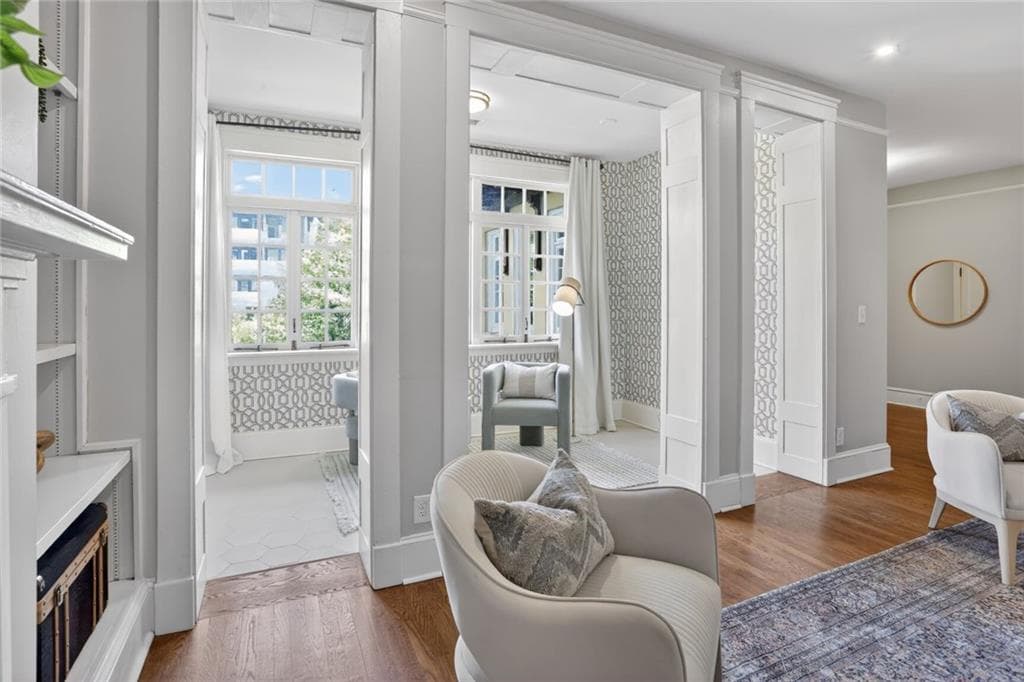 2 bedroom, 2 bathroom, 2,143 sq ft condominium for sale at 754 Juniper Street 11, Atlanta, GA 30308 — photo 4
