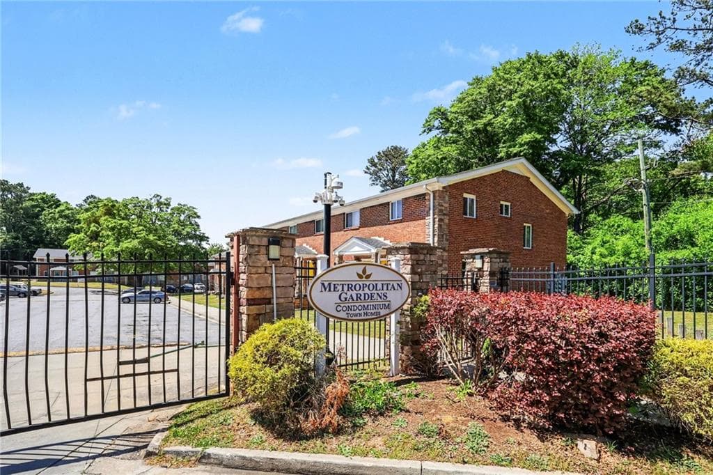 2 bedroom, 2 bathroom apartment for rent at 3751 Martin Luther King Jr Drive G16, Atlanta, GA 30331 for $1,495 a month — photo 9