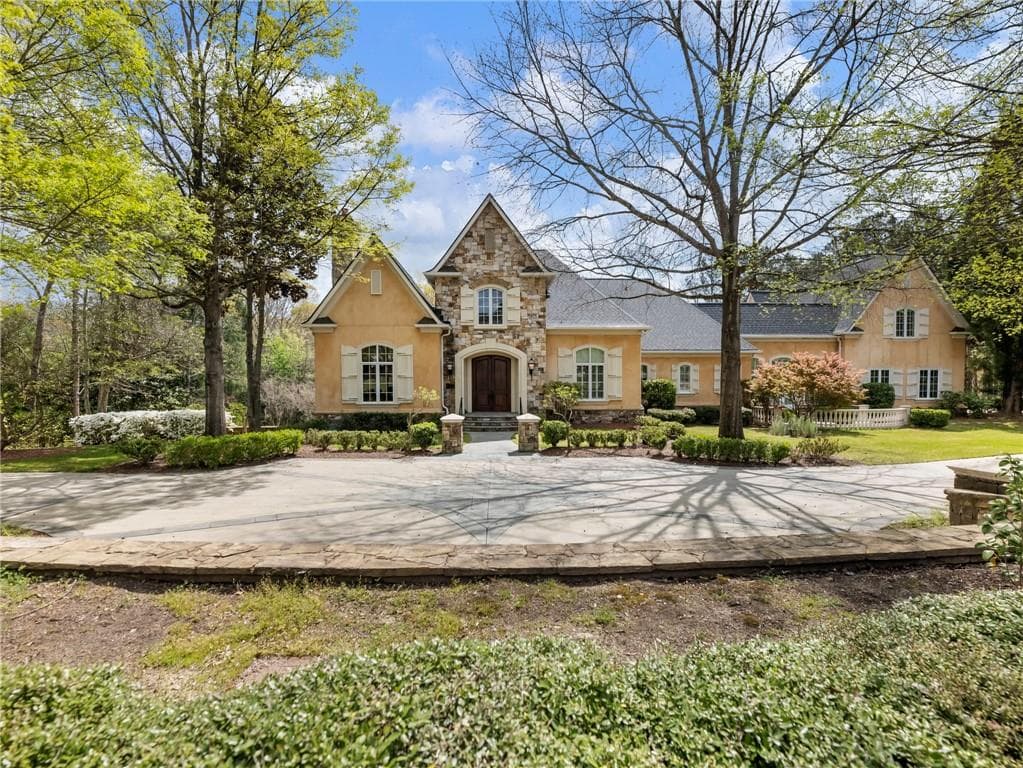 5 bedroom, 7 bathroom, 8,287 sq ft single family residence for sale at 1871 Sam Snead Drive, Braselton, GA 30517 — photo 3