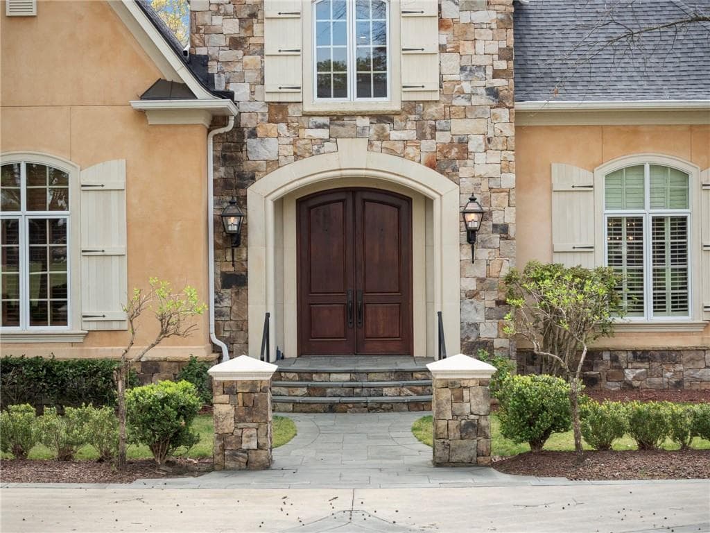 5 bedroom, 7 bathroom, 8,287 sq ft single family residence for sale at 1871 Sam Snead Drive, Braselton, GA 30517 — photo 4