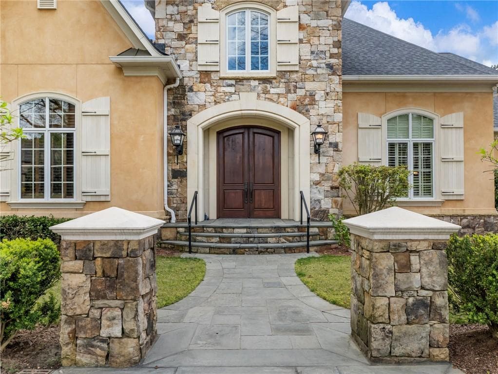 5 bedroom, 7 bathroom, 8,287 sq ft single family residence for sale at 1871 Sam Snead Drive, Braselton, GA 30517 — photo 5