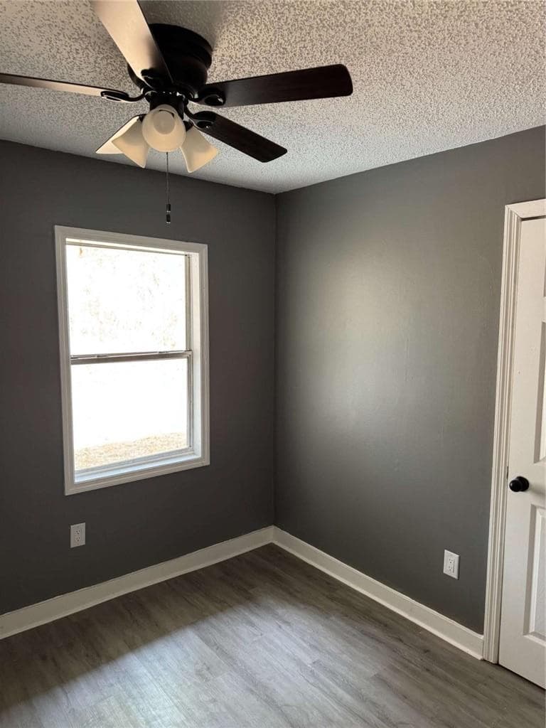 3 bedroom, 1 bathroom, 900 sq ft single family residence for sale at 2235A Moncrieff Street, Augusta, GA 30906 — photo 4