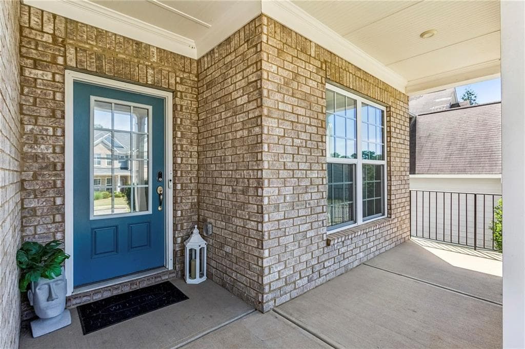 5 bedroom, 4 bathroom, 3,071 sq ft single family residence for sale at 402 Timberleaf Road, Canton, GA 30115 — photo 4