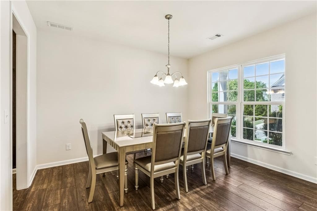 5 bedroom, 4 bathroom, 3,071 sq ft single family residence for sale at 402 Timberleaf Road, Canton, GA 30115 — photo 8