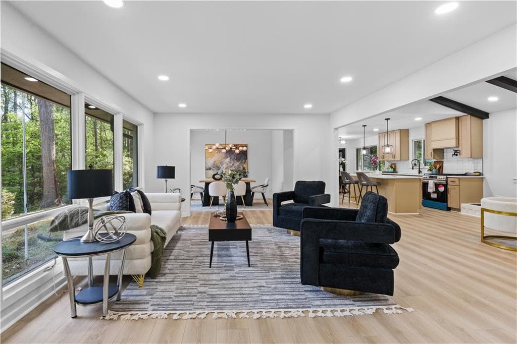 6 bedroom, 5 bathroom, 3,600 sq ft single family residence for sale at 5253 Oxbow Road, Tucker, GA 30087 — photo 5