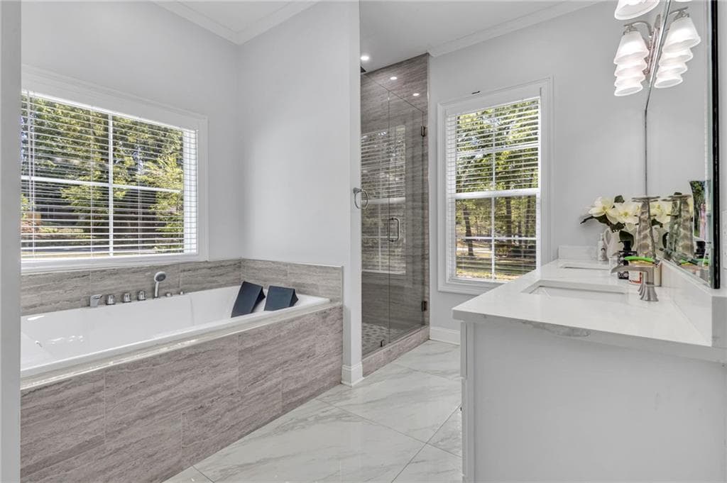 6 bedroom, 6 bathroom, 3,827 sq ft single family residence for sale at 81 Hager Drive, Riverdale, GA 30274 — photo 5