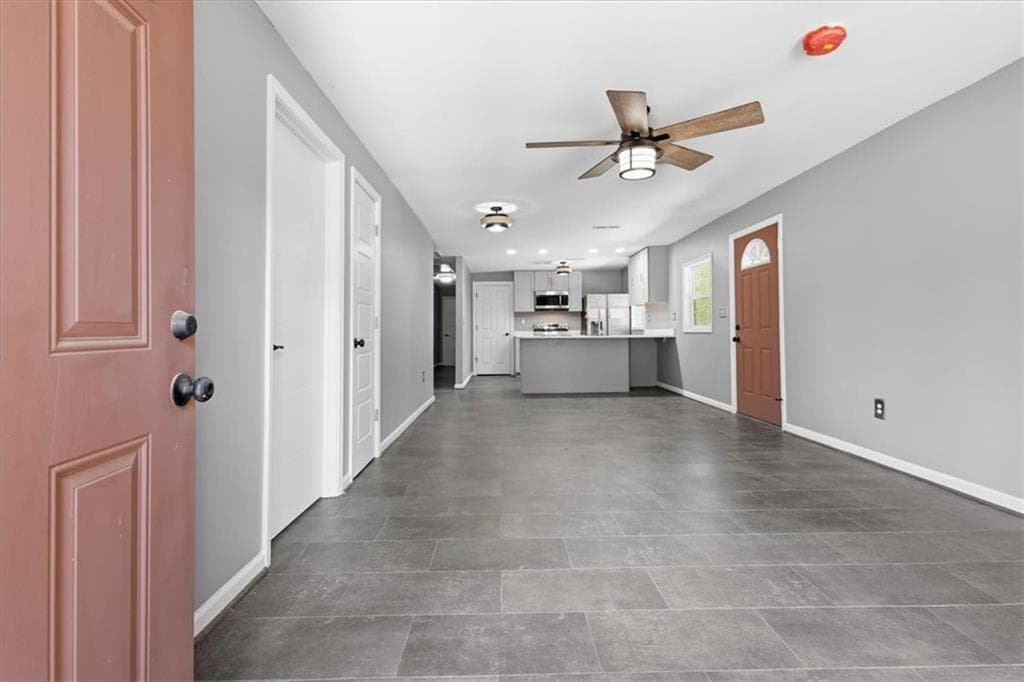 3 bedroom, 2 bathroom, 1,248 sq ft single family residence for sale at 409 Calhoun Avenue, Rome, GA 30161 — photo 9
