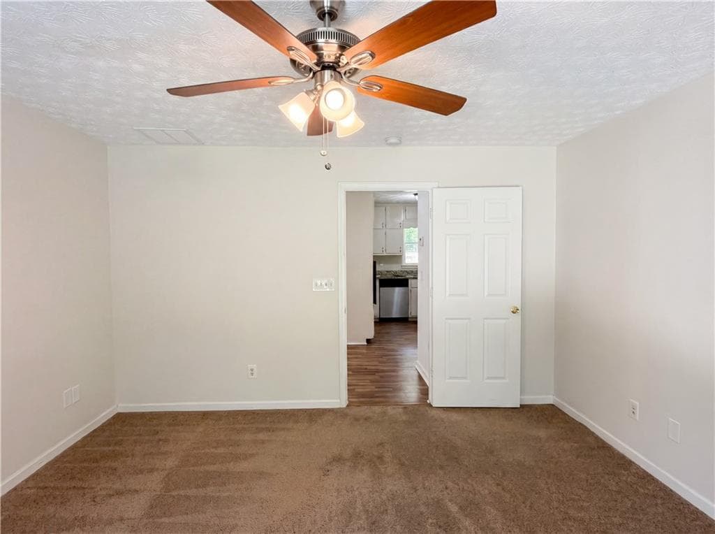 3 bedroom, 2 bathroom, 1,660 sq ft single family residence for sale at 213 Carl Parker Road, Hampton, GA 30228 — photo 10