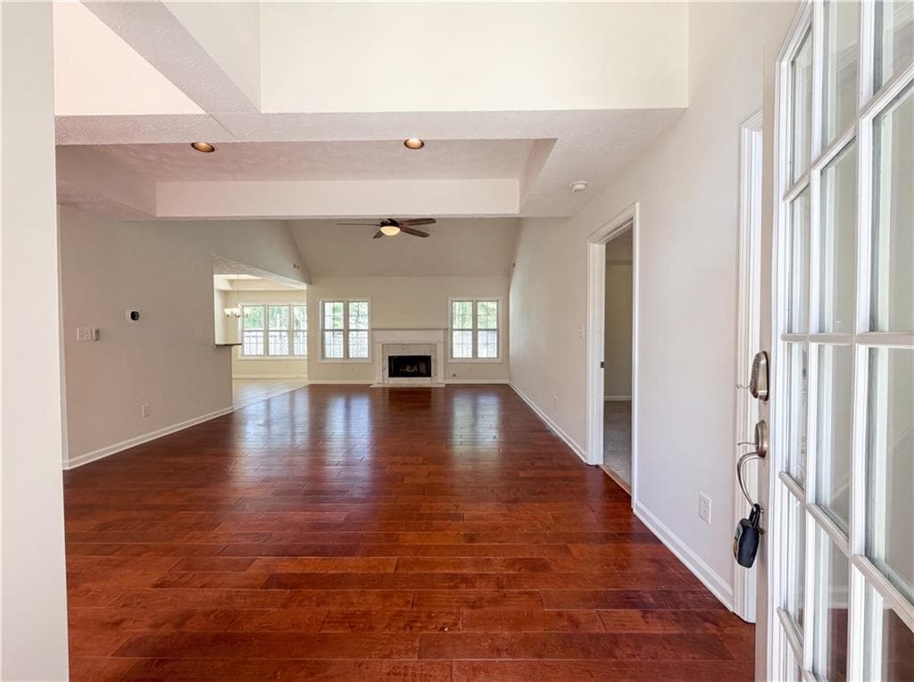 3 bedroom, 2 bathroom, 2,188 sq ft single family residence for sale at 335 Hunters Glen, Fayetteville, GA 30215 — photo 10