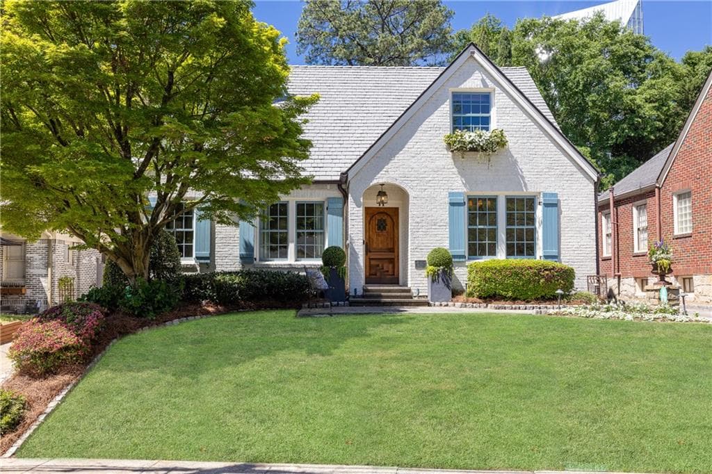 11 Park Circle, Atlanta, GA 30305 — most recent listing photo