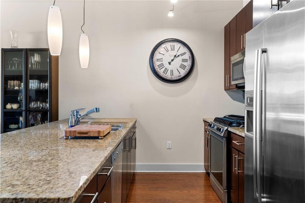 2 bedroom, 2 bathroom, 1,258 sq ft condominium for sale at 200 N Highland Avenue 102, Atlanta, GA 30307 — photo 10