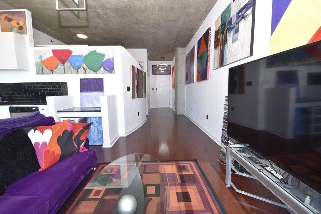 1 bedroom, 1 bathroom, 750 sq ft condominium for sale at 3324 Peachtree Road 1115, Atlanta, GA 30326 — photo 4