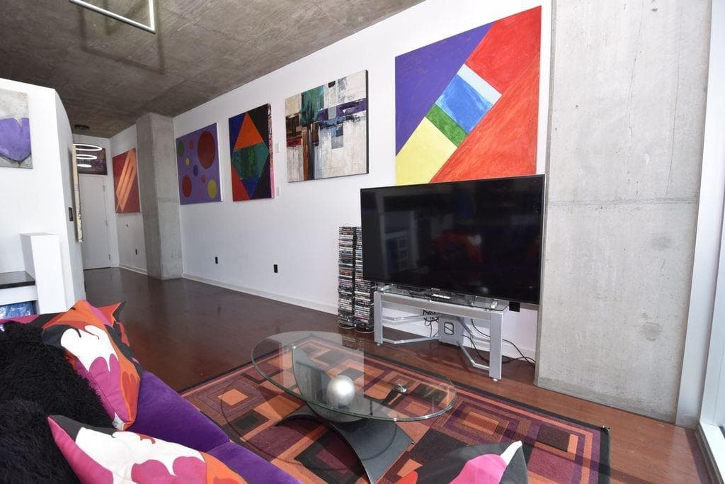 1 bedroom, 1 bathroom, 750 sq ft condominium for sale at 3324 Peachtree Road 1115, Atlanta, GA 30326 — photo 6