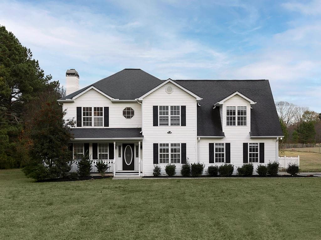 4 bedroom, 3 bathroom, 2,579 sq ft single family residence sold at 62 Smoak Field Rd, Griffin, GA 30223