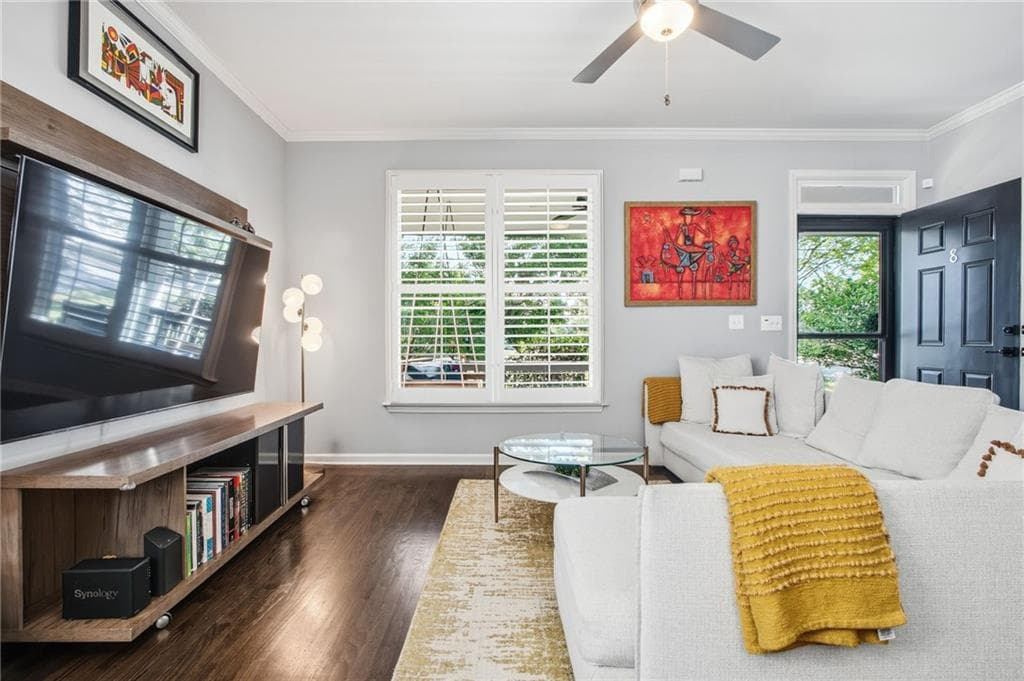3 bedroom, 4 bathroom, 2,049 sq ft townhouse for sale at 1433 Carroll Drive 8, Atlanta, GA 30318 — photo 9