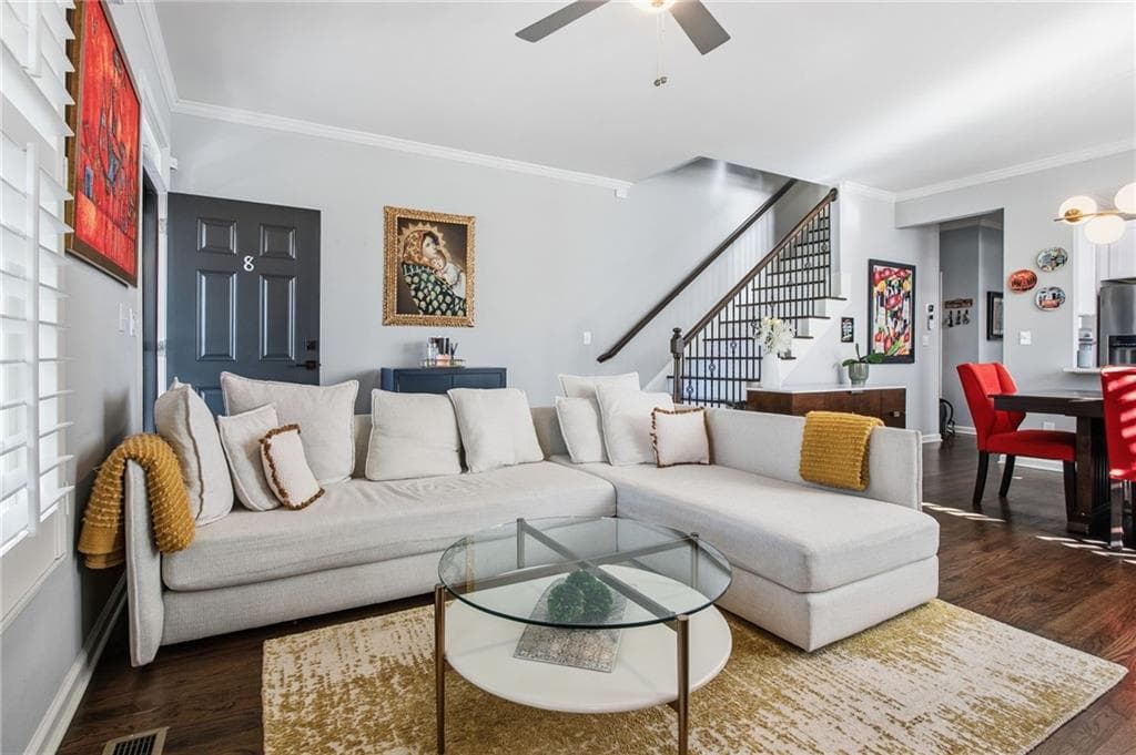 3 bedroom, 4 bathroom, 2,049 sq ft townhouse for sale at 1433 Carroll Drive 8, Atlanta, GA 30318 — photo 3