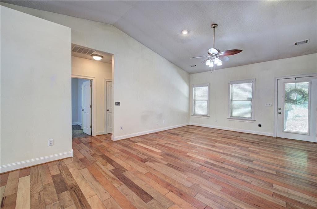 3 bedroom, 2 bathroom, 1,462 sq ft single family residence for sale at 72 Willow Terrace, Jasper, GA 30143 — photo 5