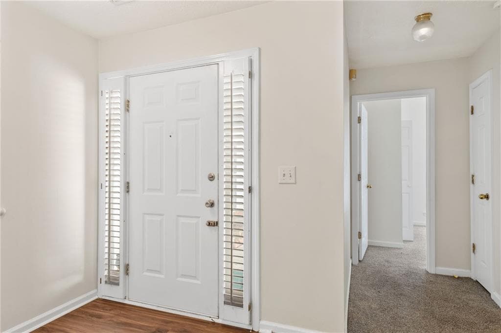4 bedroom, 2 bathroom, 1,800 sq ft single family residence for sale at 240 Plantation Boulevard, Stockbridge, GA 30281 — photo 2
