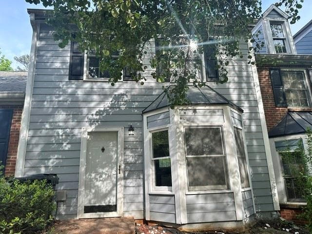 1270 Warsaw Rd, Roswell, GA 30076 — most recent listing photo