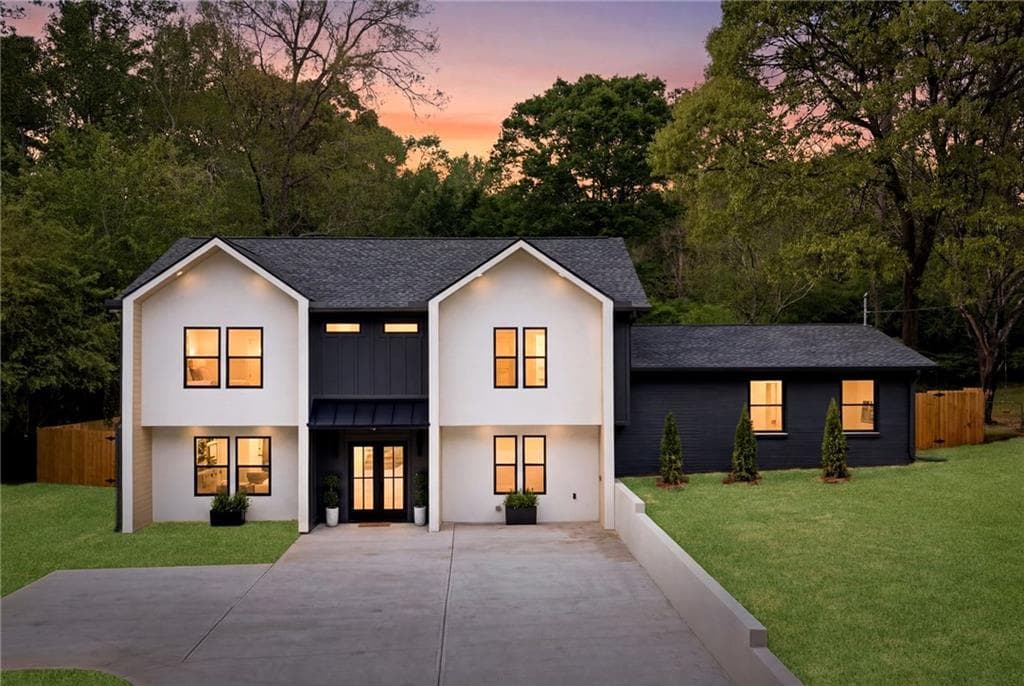 5 bedroom, 3 bathroom, 2,846 sq ft single family residence for sale at 245 Doeskin Trail, Smyrna, GA 30082