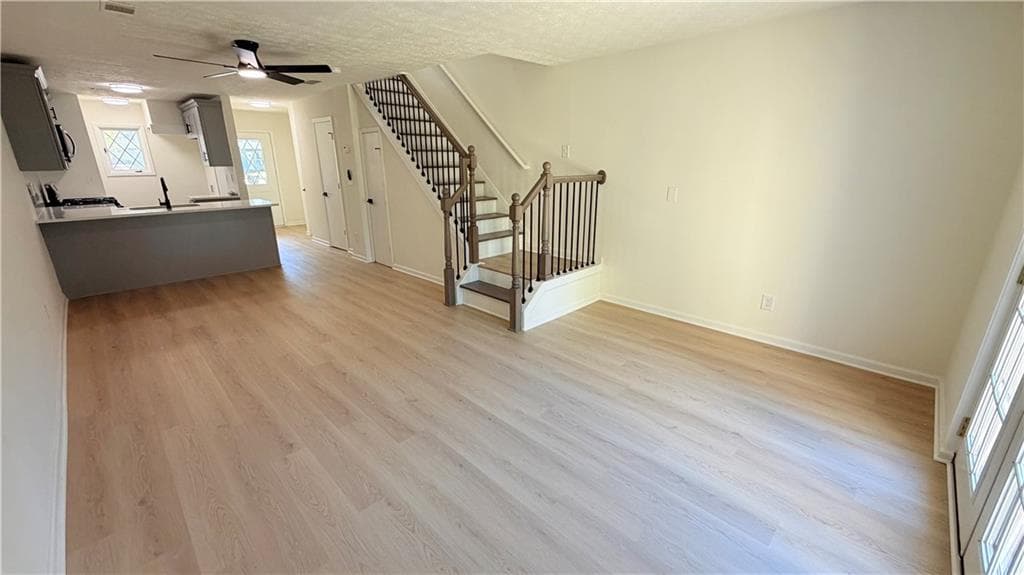 2 bedroom, 3 bathroom, 1,052 sq ft condominium for sale at 6719 Colchester Place, Norcross, GA 30093 — photo 9