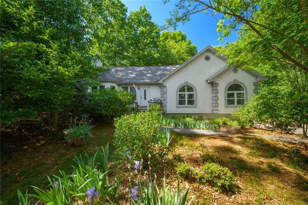 3 bedroom, 3 bathroom, 2,440 sq ft single family residence sold at 111 Allatoona Drive, Woodstock, GA 30189
