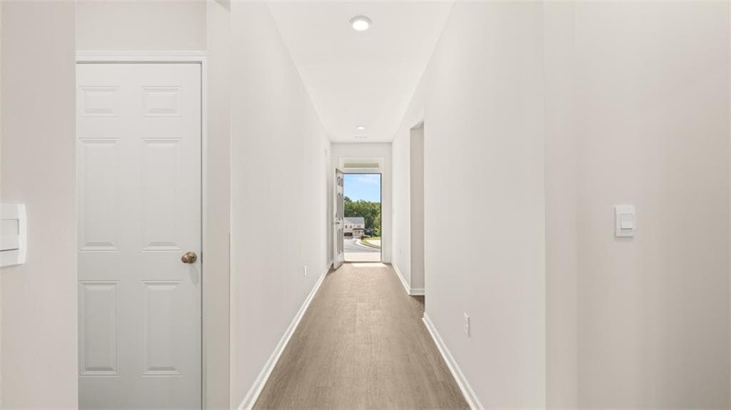 4 bedroom, 3 bathroom, 2,431 sq ft single family residence for sale at 2242 Edgecombe Lane, Dacula, GA 30019 — photo 5