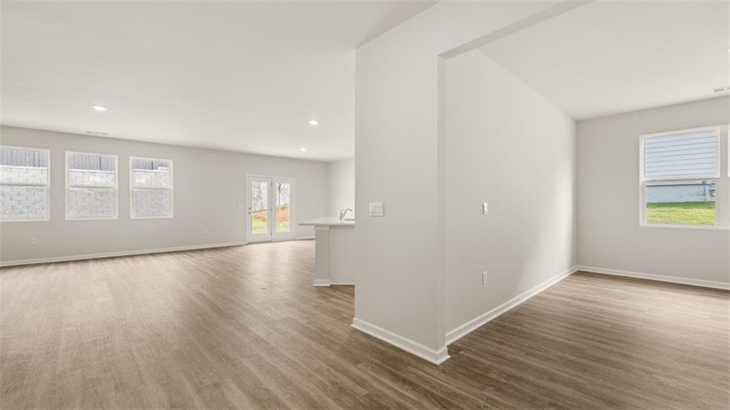 4 bedroom, 3 bathroom, 2,431 sq ft single family residence for sale at 2242 Edgecombe Lane, Dacula, GA 30019 — photo 6