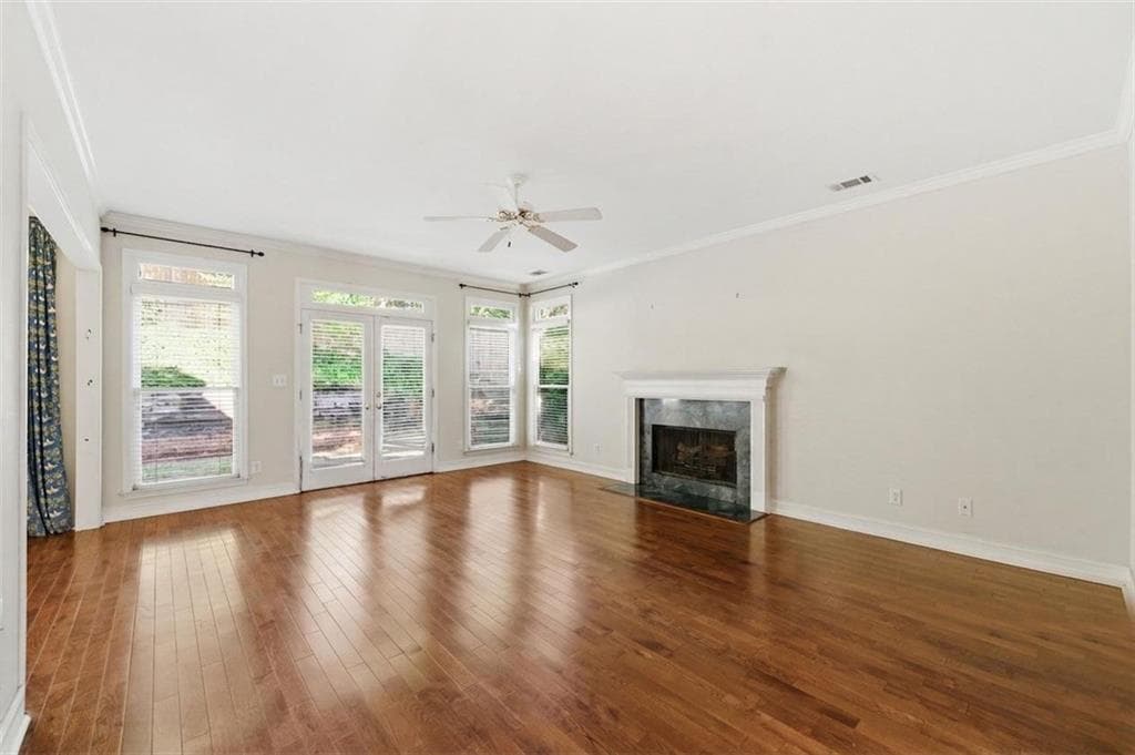 3 bedroom, 3 bathroom, 2,680 sq ft single family residence for sale at 4825 Trolley Court, Atlanta, GA 30339 — photo 10