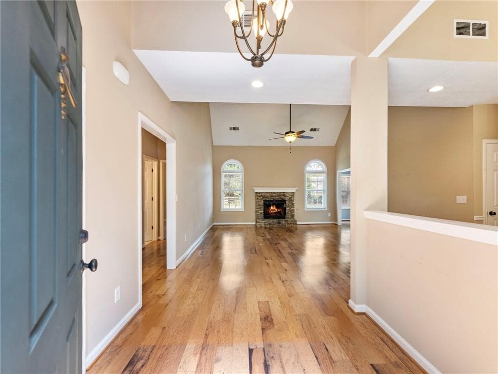 3 bedroom, 2 bathroom, 2,064 sq ft single family residence under contract at 4001 Asheville Court, Buford, GA 30519 — photo 2