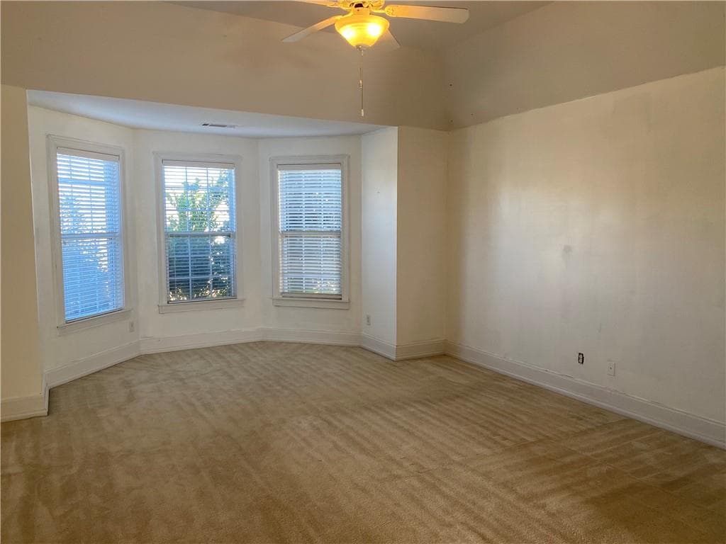 5 bedroom, 4 bathroom, 4,083 sq ft single family residence for rent at 8067 Revere Drive, Mcdonough, GA 30252 for $4,000 a month — photo 5