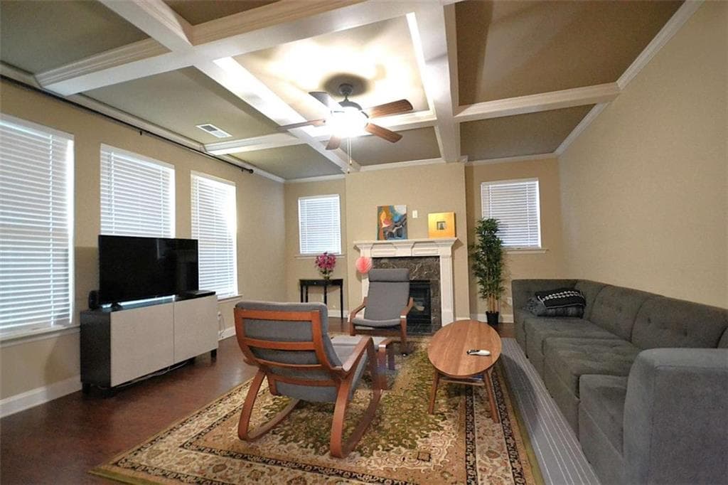 5 bedroom, 3 bathroom, 3,100 sq ft single family residence for sale at 560 Tuscany Walk Lane, Lawrenceville, GA 30043 — photo 9