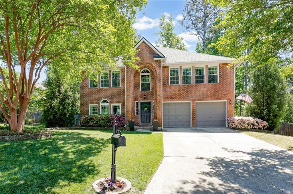 4 bedroom, 3 bathroom, 2,838 sq ft single family residence sold at 41 Songbird Court, Marietta, GA 30064