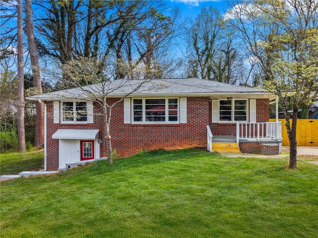 99 Hilltop Lane, Toccoa, GA 30577 — most recent listing photo