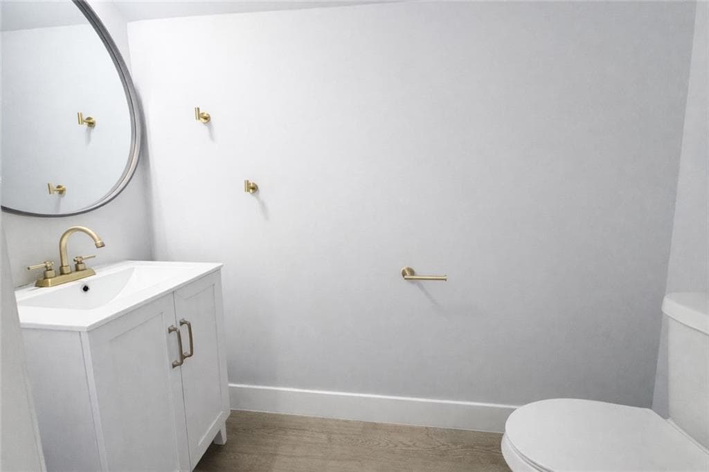 3 bedroom, 3 bathroom, 1,940 sq ft townhouse under contract at 546 Woodland Park Terrace, Lawrenceville, GA 30043 — photo 6
