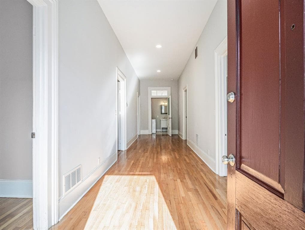 3 bedroom, 2 bathroom, 2,510 sq ft single family residence for rent at 74 Boulevard, Atlanta, GA 30312 for $3,000 a month — photo 3